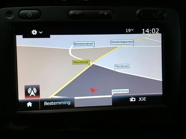 Renault Captur (2019) — foto 4 van 20