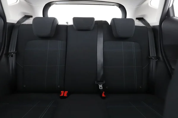 1113_48d5a99b-b445-4ce6-9e53-b1017acd0d3d_2018-14.webp