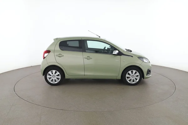 Peugeot 108 (2022) — foto 13 van 16