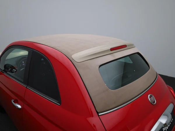 Fiat 500C (2023) — foto 36 van 37