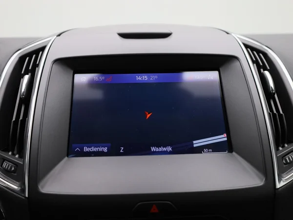 Ford S-Max (2020) — foto 9 van 42