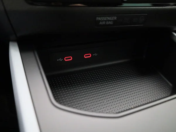 SEAT Arona (2023) — foto 21 van 39