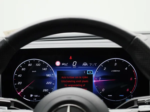 Mercedes-Benz GLC (2024) — foto 54 van 55