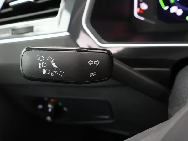 Volkswagen Tiguan (2023) — foto 16 van 33