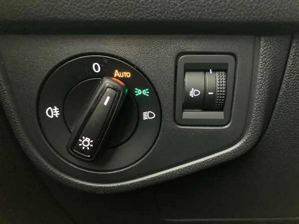 VOLKSWAGEN Taigo (2023) — foto 18 van 36