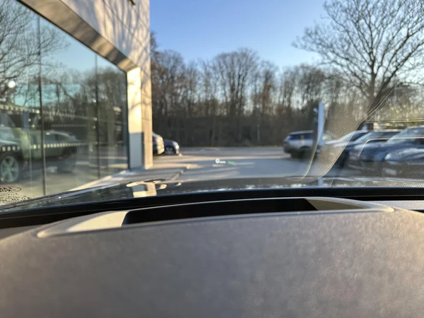 Land Rover Range Rover Velar (2025) — foto 17 van 31