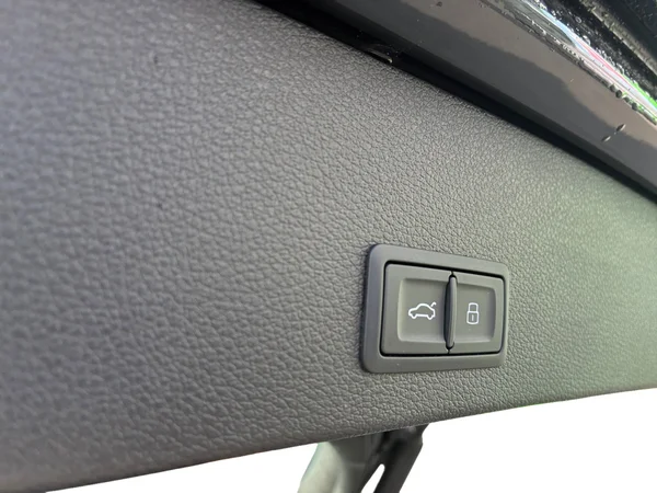 AUDI Q2 (2023) — foto 24 van 24