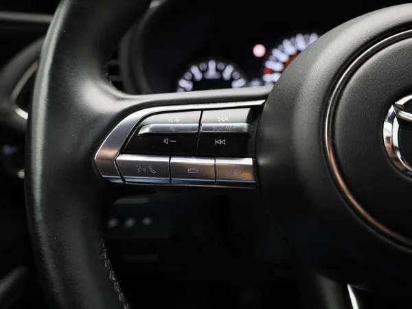 Mazda 3 (2021) — foto 10 van 42
