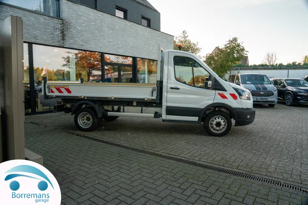 Ford Transit-2T (2024) — foto 3 van 27