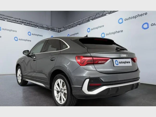 Audi Q3 Sportback (2023) — foto 30 van 33
