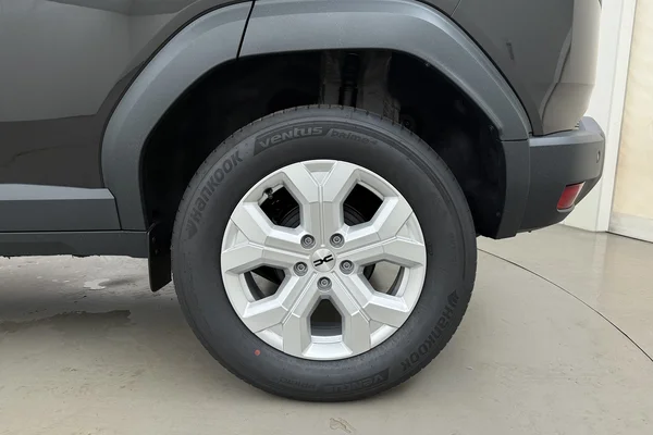 Dacia Duster (2026) — foto 14 van 17