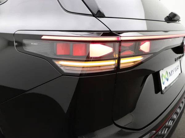 VOLKSWAGEN Tayron eHybrid (PHEV) (2025) — foto 15 van 20