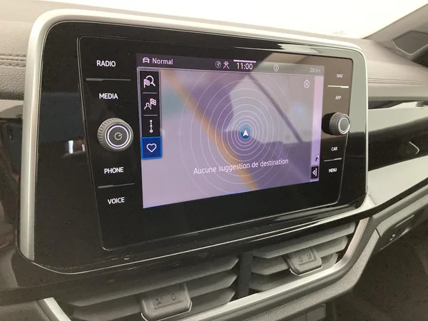 VOLKSWAGEN T-Roc Cabriolet (2022) — foto 17 van 48