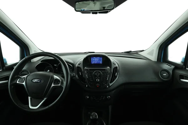 Ford Tourneo (2017) — foto 3 van 16