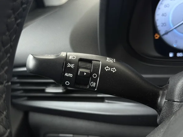 HYUNDAI i20 (2025) — foto 15 van 27