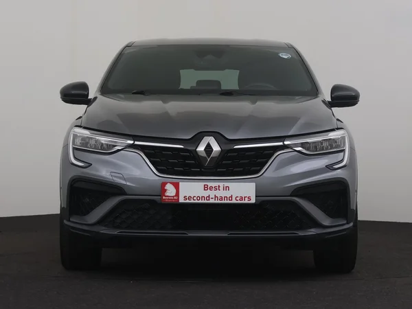 RENAULT Arkana (2022) — foto 27 van 29