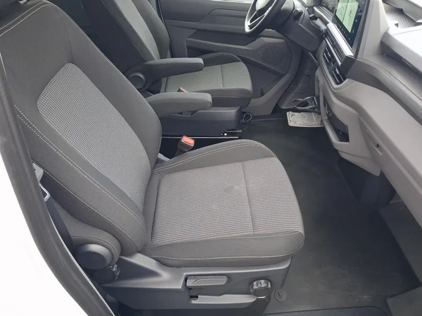 VOLKSWAGEN Transporter T7 30 Fou Lwb Dsl (2026) — foto 2 van 21