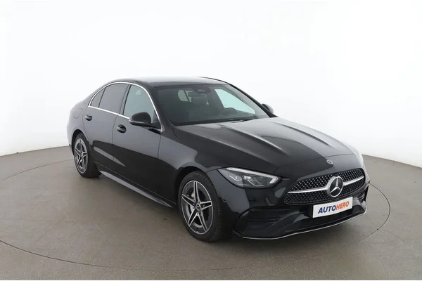 Mercedes-Benz C-Klasse (2024) — foto 14 van 16