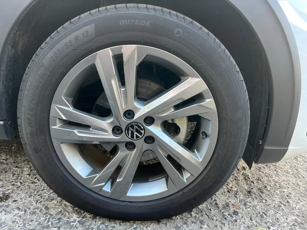 VOLKSWAGEN Taigo (2024) — foto 15 van 24