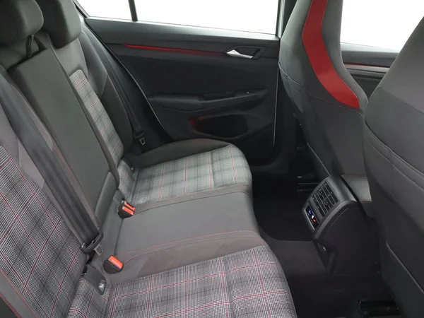 VOLKSWAGEN Golf VIII GTI (2024) — foto 23 van 25