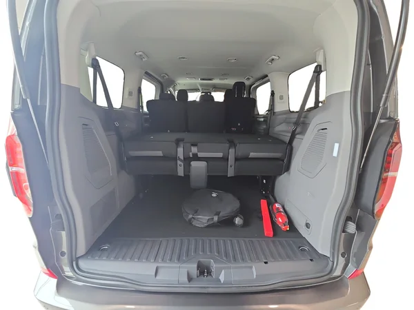 VOLKSWAGEN E-Transporter T7 32 Caravelle Swb (2026) — foto 13 van 17
