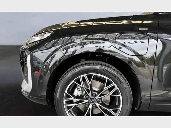AUDI Q3 SUV e-hybrid (2026) — foto 25 van 28