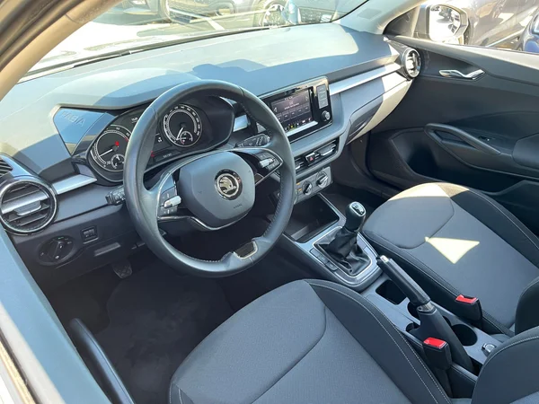 SKODA Fabia (2023) — foto 9 van 22