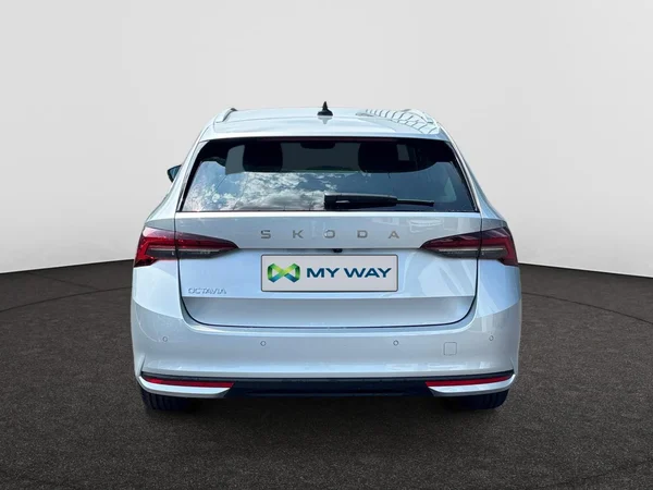 SKODA Octavia Combi (2025) — foto 19 van 24