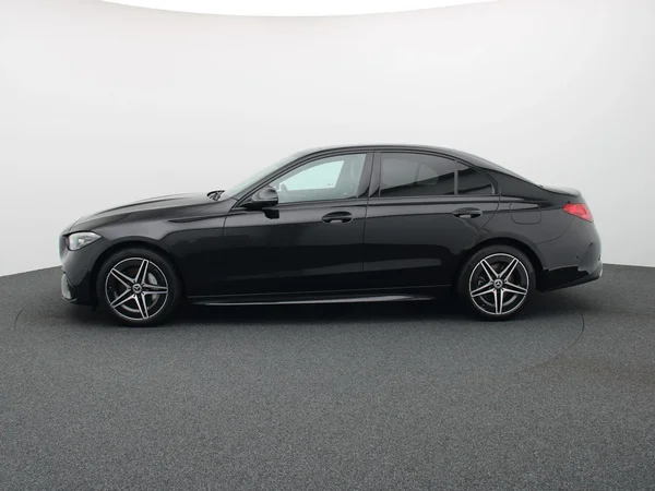 Mercedes-Benz C-Klasse (2025) — foto 21 van 26