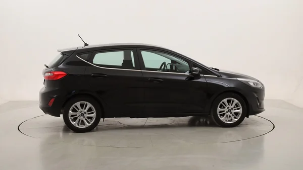 Ford Fiesta (2022) — foto 22 van 25