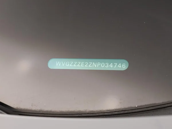 VOLKSWAGEN ID.4 (2022) — foto 15 van 23