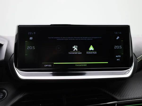Peugeot 2008 (2022) — foto 17 van 43