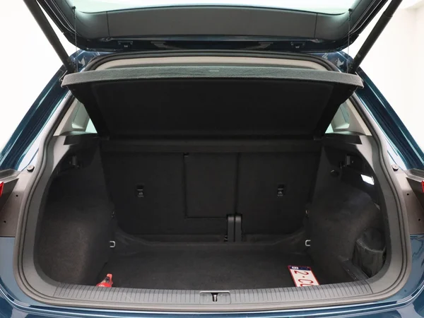 Volkswagen Tiguan (2022) — foto 9 van 39