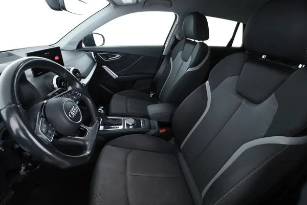Audi Q2 (2021) — foto 16 van 16