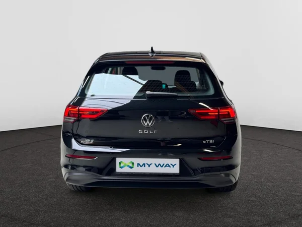 VOLKSWAGEN Golf VIII (2024) — foto 13 van 16