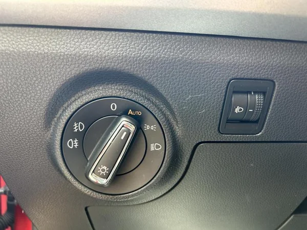 SEAT Arona (2018) — foto 18 van 28
