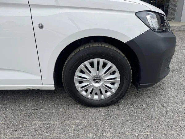 VOLKSWAGEN Caddy Dsl (2025) — foto 17 van 24