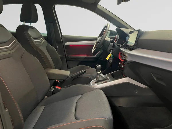 SEAT Arona (2024) — foto 6 van 20