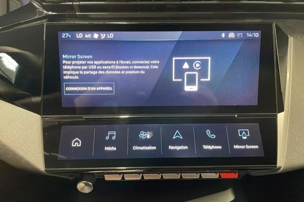Peugeot 408 (2025) — foto 10 van 29