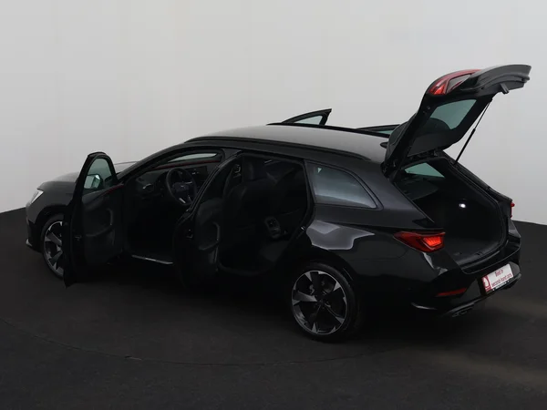 CUPRA Leon (2024) — foto 25 van 26