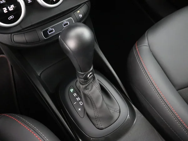 FIAT 500X (2024) — foto 4 van 28