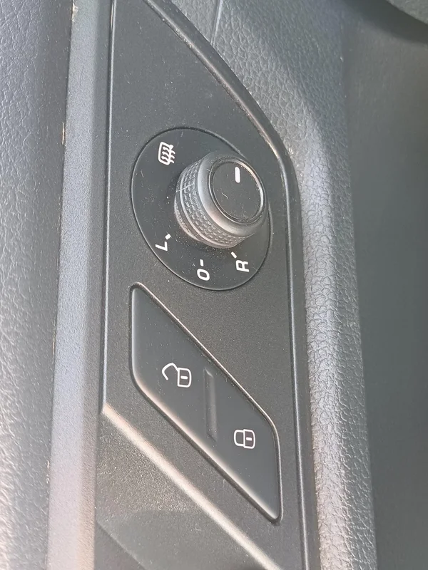 Volkswagen Caddy (2018) — foto 5 van 25