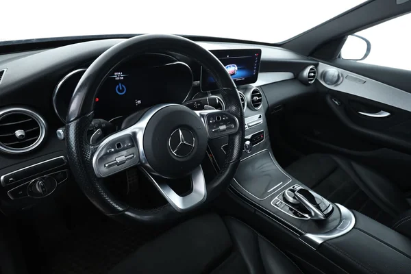 Mercedes-Benz C-Klasse (2020) — foto 2 van 16