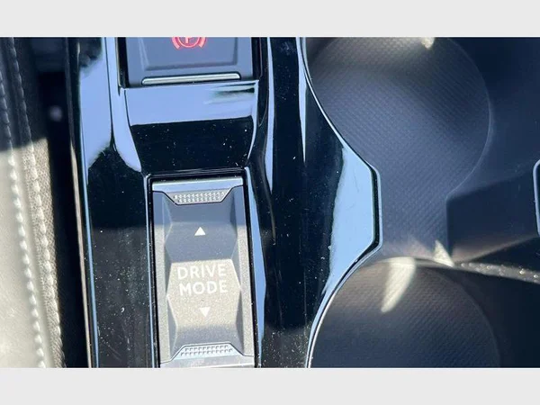 Peugeot 208 (2023) — foto 14 van 22
