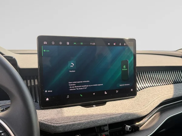 SKODA Superb Combi (2025) — foto 11 van 23