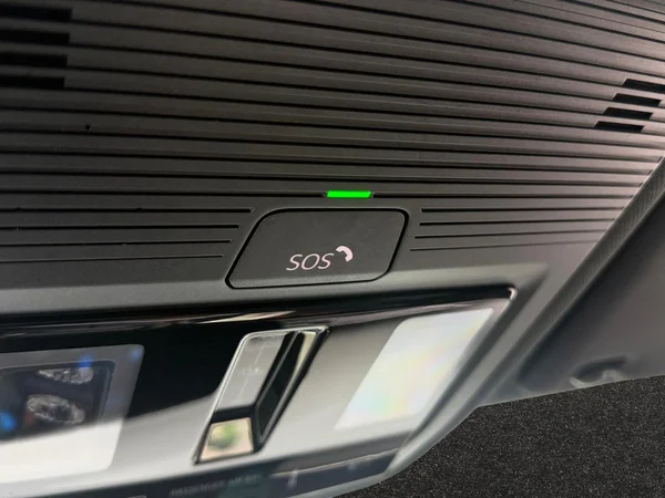 VOLKSWAGEN ID.7 Tourer (2024) — foto 22 van 25