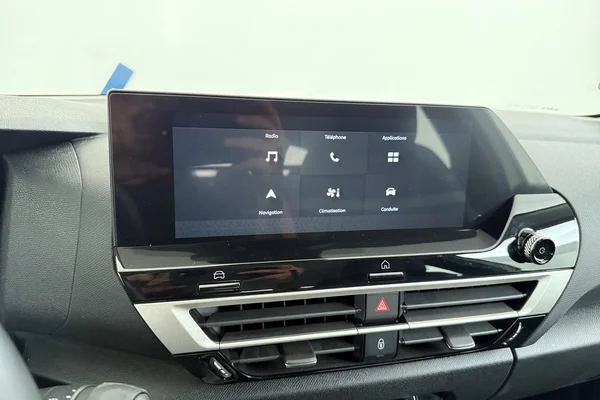 Citroen C4 (2024) — foto 7 van 30