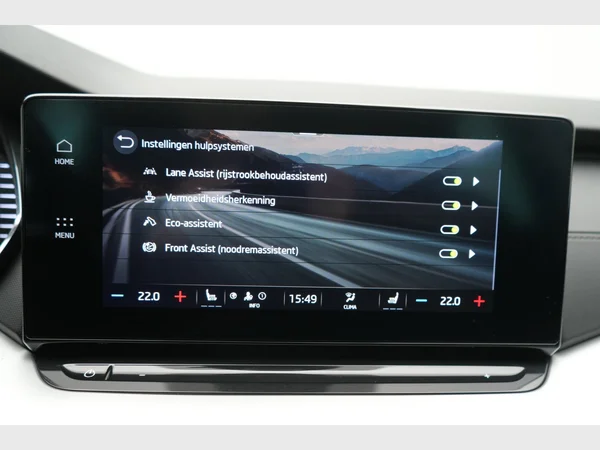 SKODA Octavia Combi (2024) — foto 19 van 29
