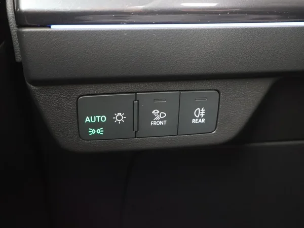 Audi Q4 Sportback e-tron (2023) — foto 18 van 30
