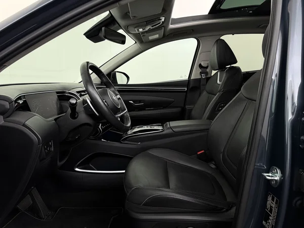 HYUNDAI Tucson (2022) — foto 2 van 31